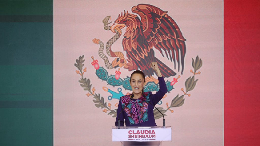 «No llego sola, llegamos todas»: Claudia Sheinbaum será la primera presidenta de México