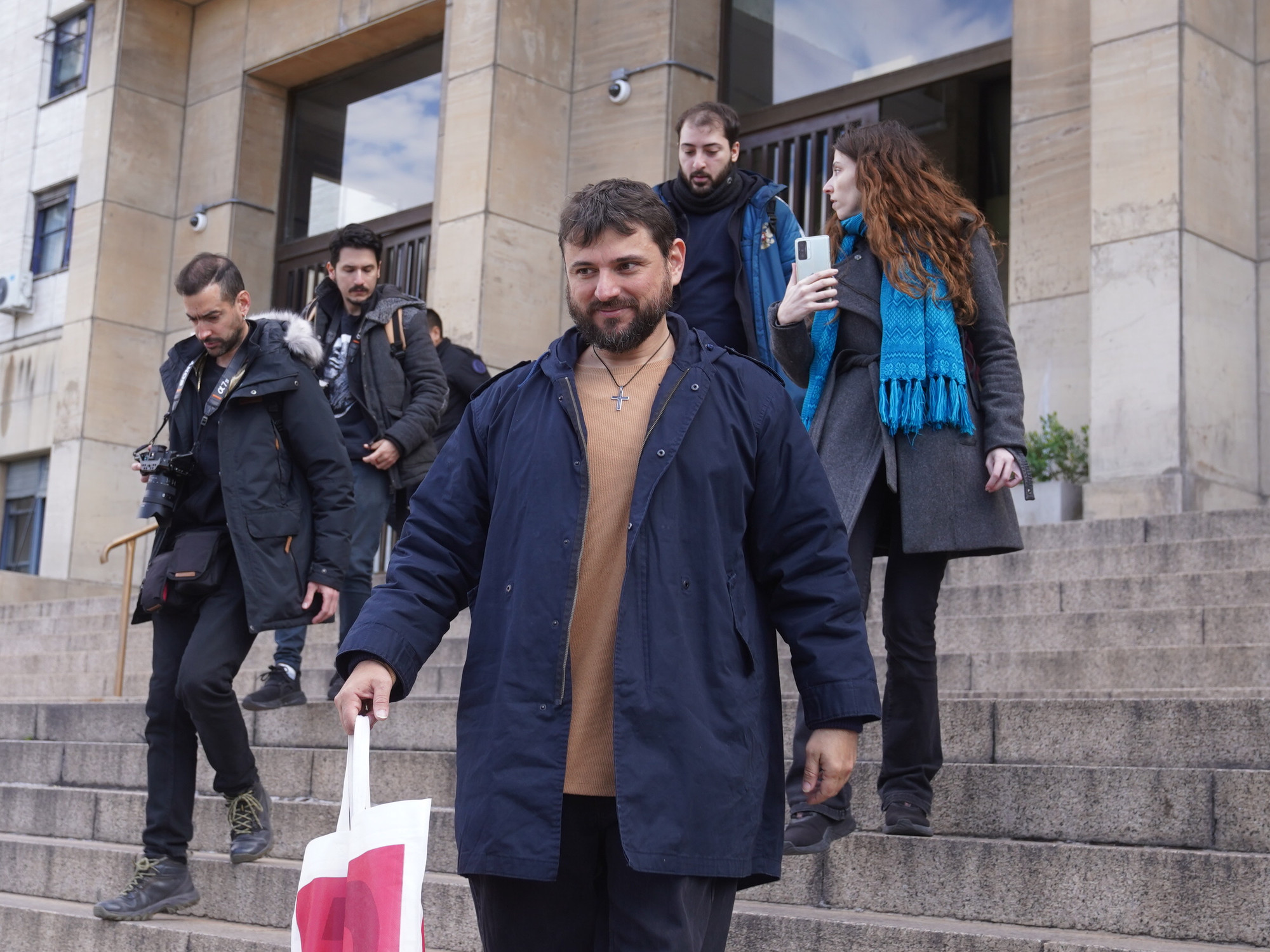 Escándalo en la audiencia por la denuncia de los alimentos: “kuka ladrona” y “extorsionador”, el durísimo cruce entre Juan Grabois y Leila Gianni, la funcionaria de Pettovello