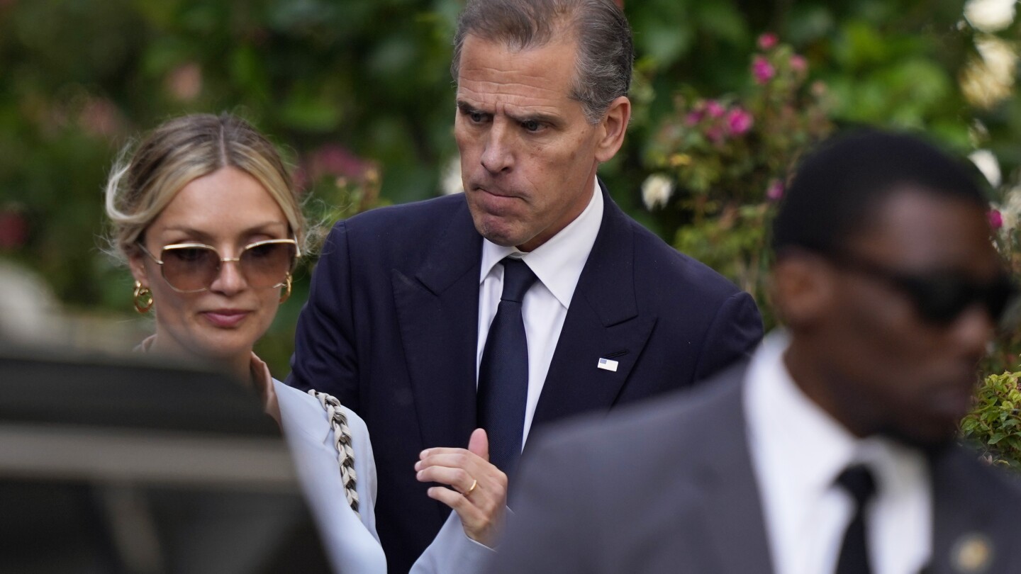 Fiscales en juicio por posesión de armas de Hunter Biden detallan sus problemas con las drogas