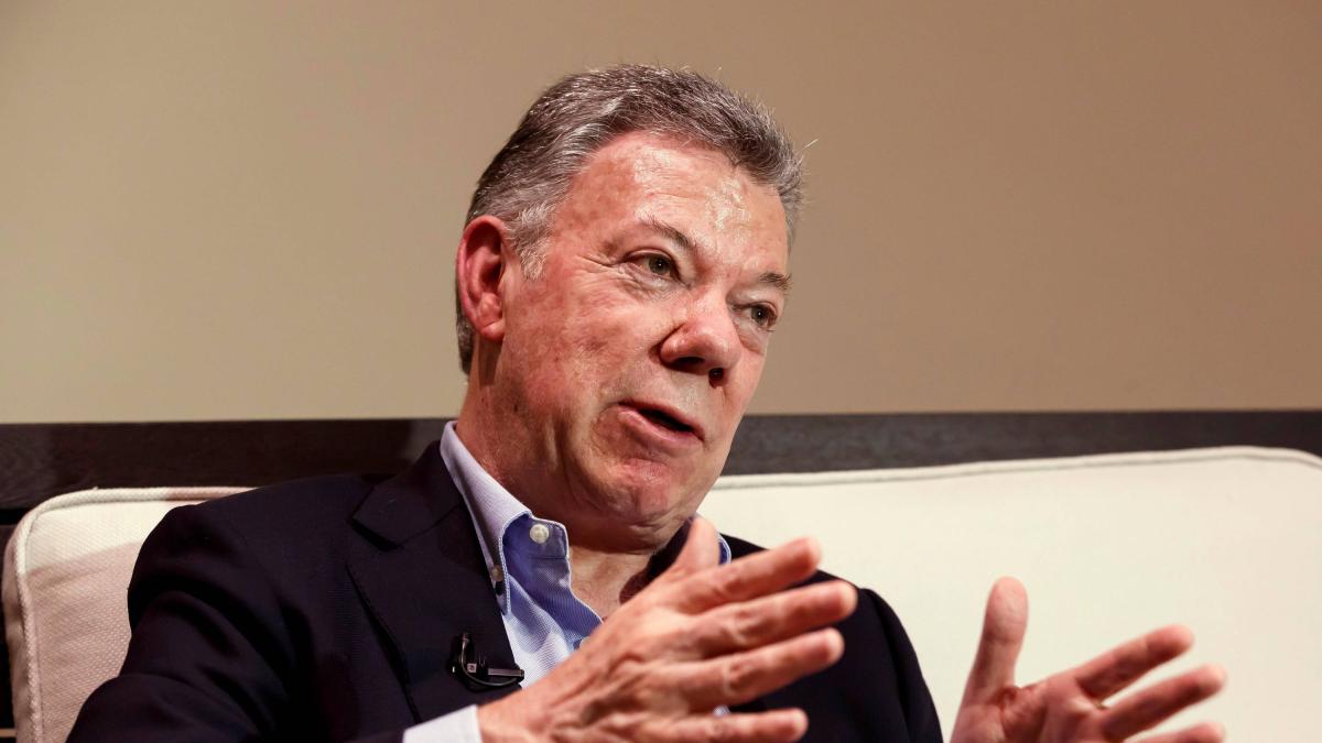 Santos: ‘En la ONU el presidente Petro puede hacer el ridículo buscando el aval a un hecho inconstitucional’