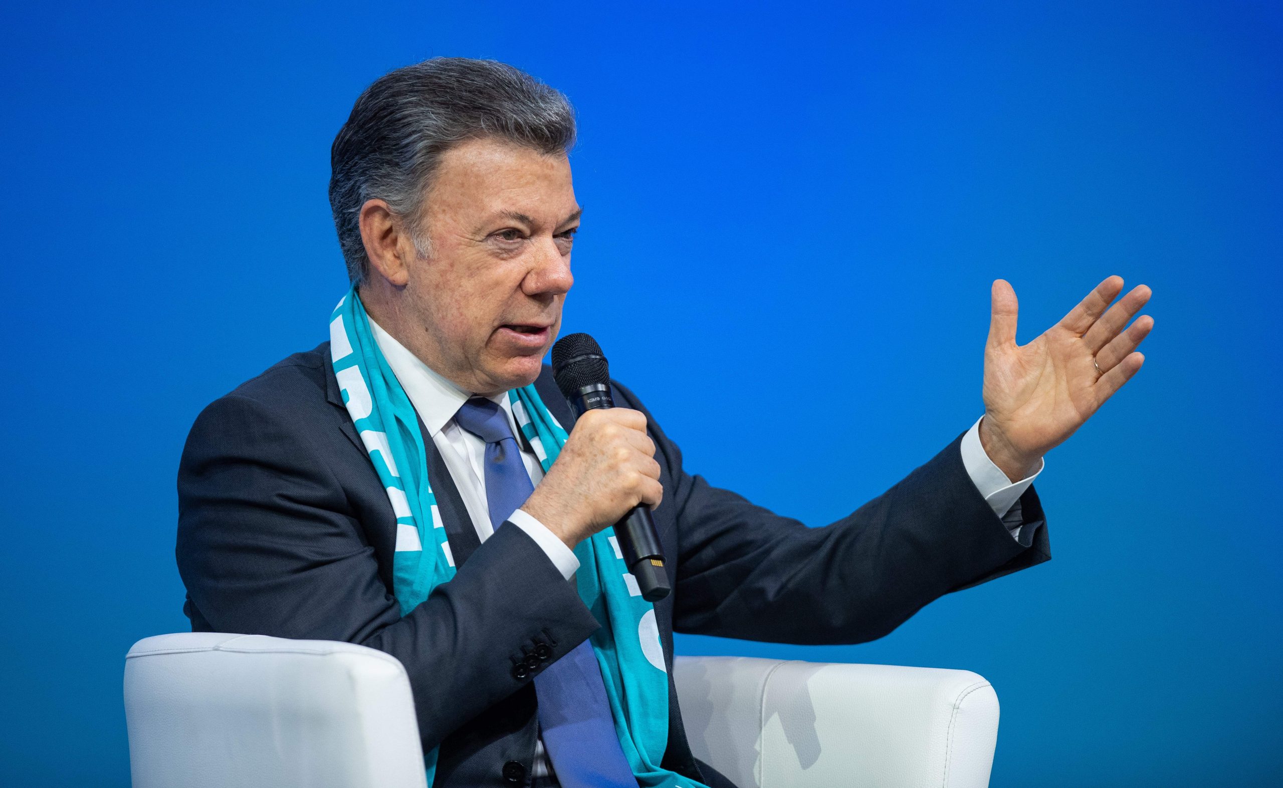 Santos señala ante la ONU que el acuerdo de paz con las FARC no incluye convocatoria a una Asamblea Constituyente, como sostiene el Gobierno de Petro