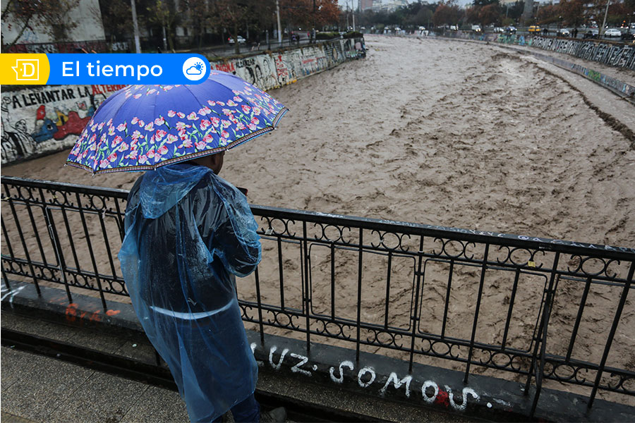 Lluvia en Santiago: Confirman fuertes precipitaciones para la Región Metropolitana