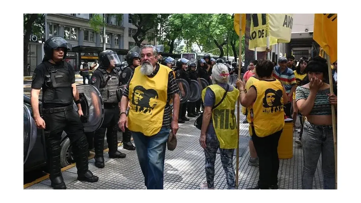 Fuerte exabrupto de Raúl Castells contra el Gobierno: «Si ellos pueden nos van a matar a nosotros y si nosotros podemos los vamos a fusilar»