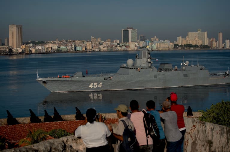 Rusia reafirma con Cuba una alianza histórica que puso al mundo al borde de la guerra nuclear