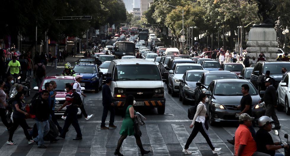 Estos son los autos que no circulan este sábado 8 de junio